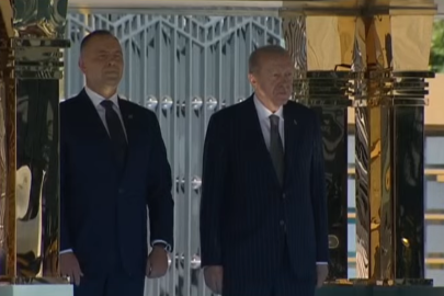 Polonya Cumhurbaşkanı Nawrocki Ankara'da. Cumhurbaşkanı Erdoğan resmi törenle karşıladı