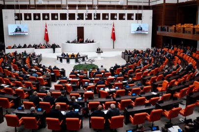 TBMM'nin çalışma süresi uzatıldı