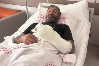 Ayı saldırısından yaralı kurtuldu. "Kürek olmasaydı sonum ne olurdu bilmiyorum"