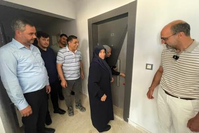 Bucak'ta TOKİ konutlarının anahtar teslimi başladı