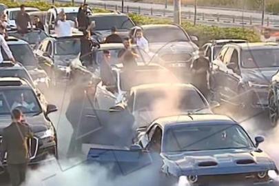 Düğün konvoyunda yol kapatanlara 695 bin liralık ceza