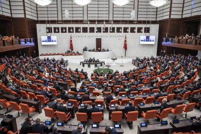 Öğrenci affı ve yükseköğretime ilişkin kanun teklifi TBMM'de kabul edildi