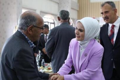 Bakan Göktaş, Ağrı'da şehit yakınları ve gazilerle buluştu! 'Tarihi bir adımdır'