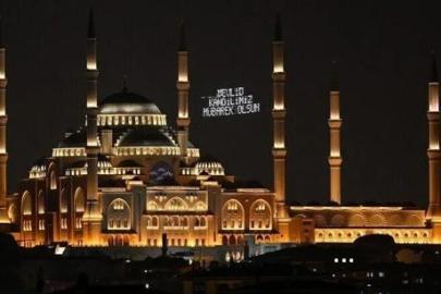 Hazreti Muhammed'in doğum günü olan Mevlit Kandili, yarın idrak edilecek