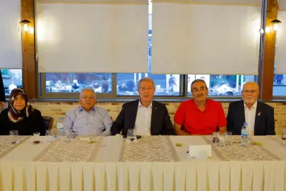 Kayseri protokolüö şehit aileleriye buluştu