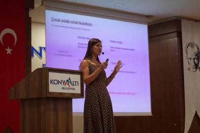 Konyaaltı Belediyesi kreş öğretmenleri yeni döneme hazır