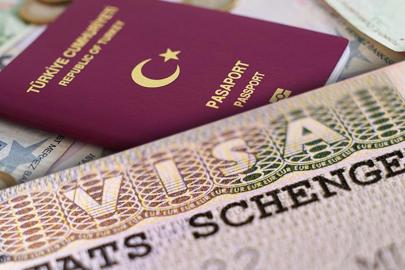 Tır şoförlerinden Schengen vizesi isyanı. "Vize süreleri uzatılmalı"